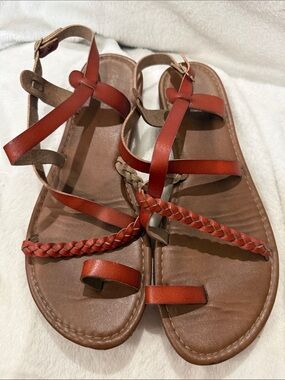 Sonoma Brown & Red Braided Toe-Ring Leather Sandals
